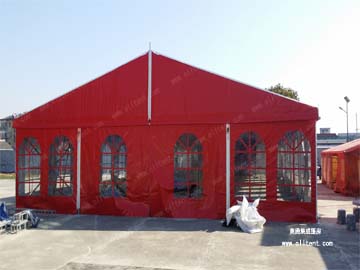 篷房辦婚禮與酒店辦婚禮的不同